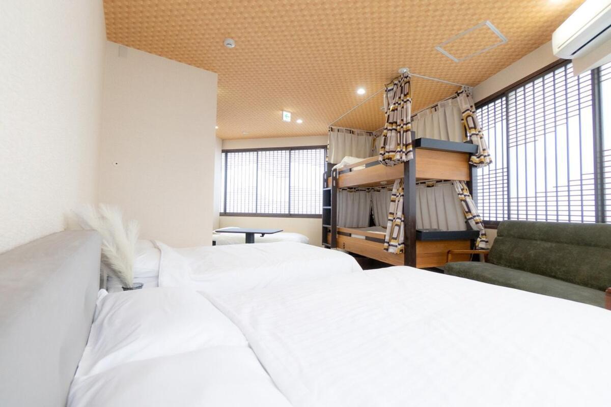 3F Guest House Netomari 西九条駅から徒歩2分 أوساكا المظهر الخارجي الصورة